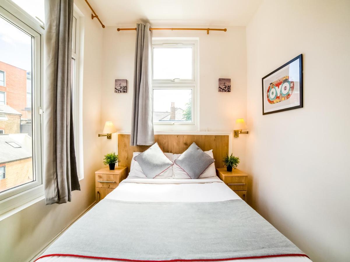 Oyo Tamtam Acton Hotel ロンドン エクステリア 写真